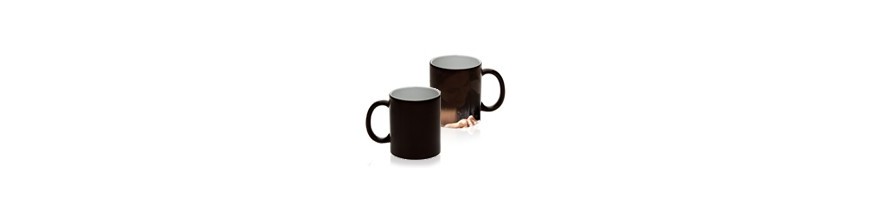 Caneca em mudança da cor
